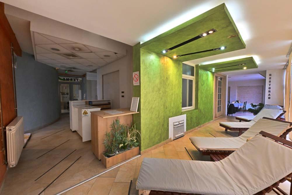 Hotel Tiski Cvet Novi Bečej Exteriér fotografie