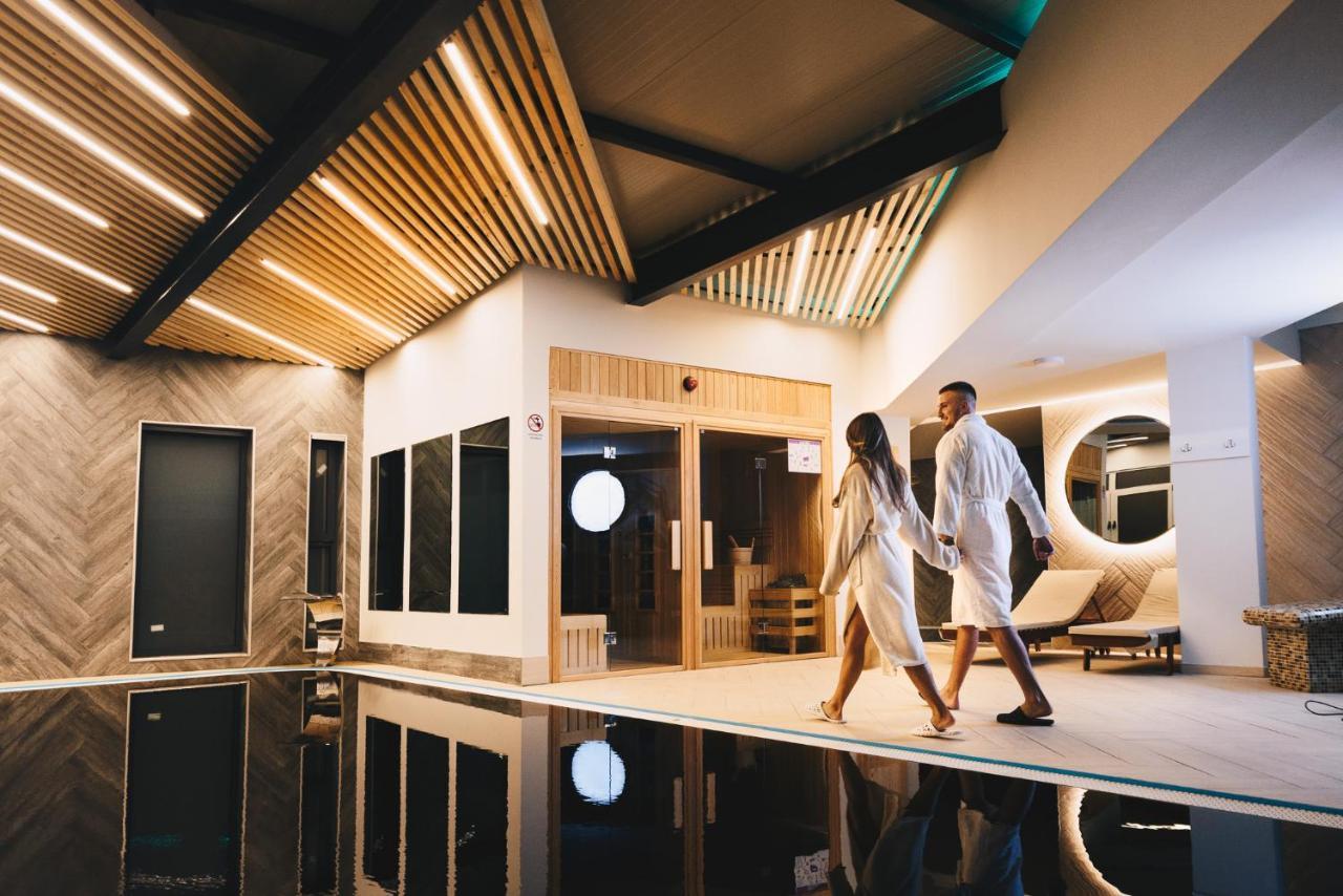 Hotel Tiski Cvet Novi Bečej Exteriér fotografie